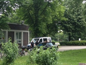 Flashmob Jobcenter Hamburg-Altona U25 Polizeibegleitung