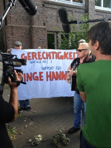 Vor dem Gericht - Peter Gutzeit von "Gutzeit"